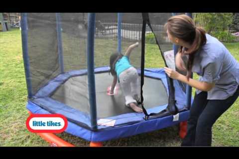 How to Fold a Little Tikes Trampoline - trampolinedude.com