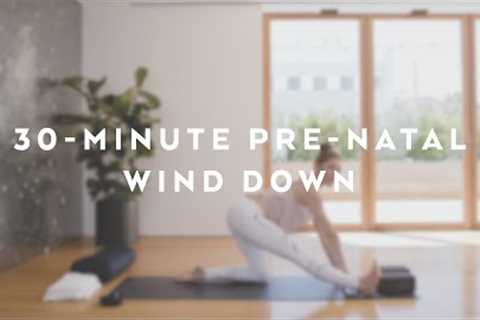 30-Minute Pre-Natal Wind Down with Andrea Bogart - Alo Yoga