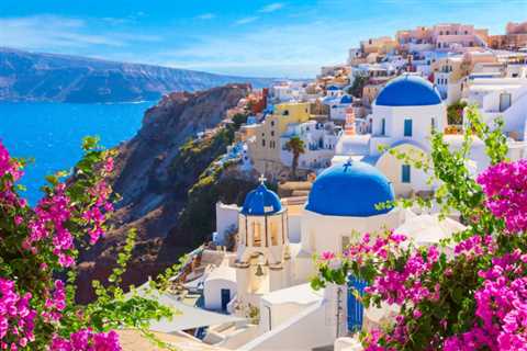 Where to Stay in Santorini: 8 Best Areas & Neighborhoods