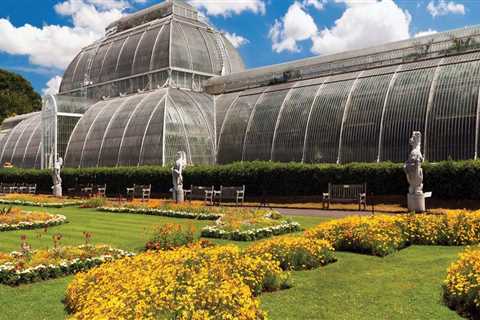 What is important of botanical garden?