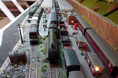 A grand tour of a huge OO gauge loft model train railway set