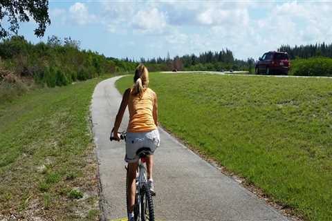 Exploring the Windy Terrain of Cape Coral, Florida for Bicycling