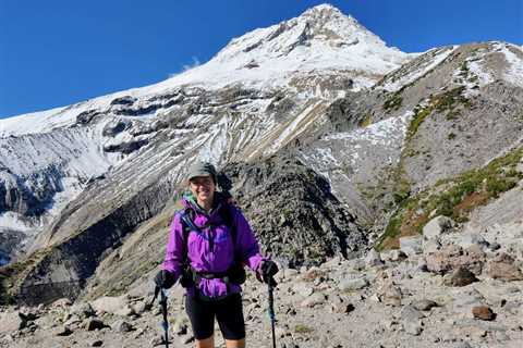 Timberline Trail: Guide to Backpacking Around Mt. Hood