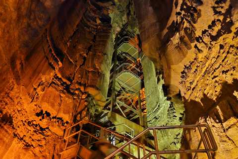 Historic Tour in Mammoth Cave National Park